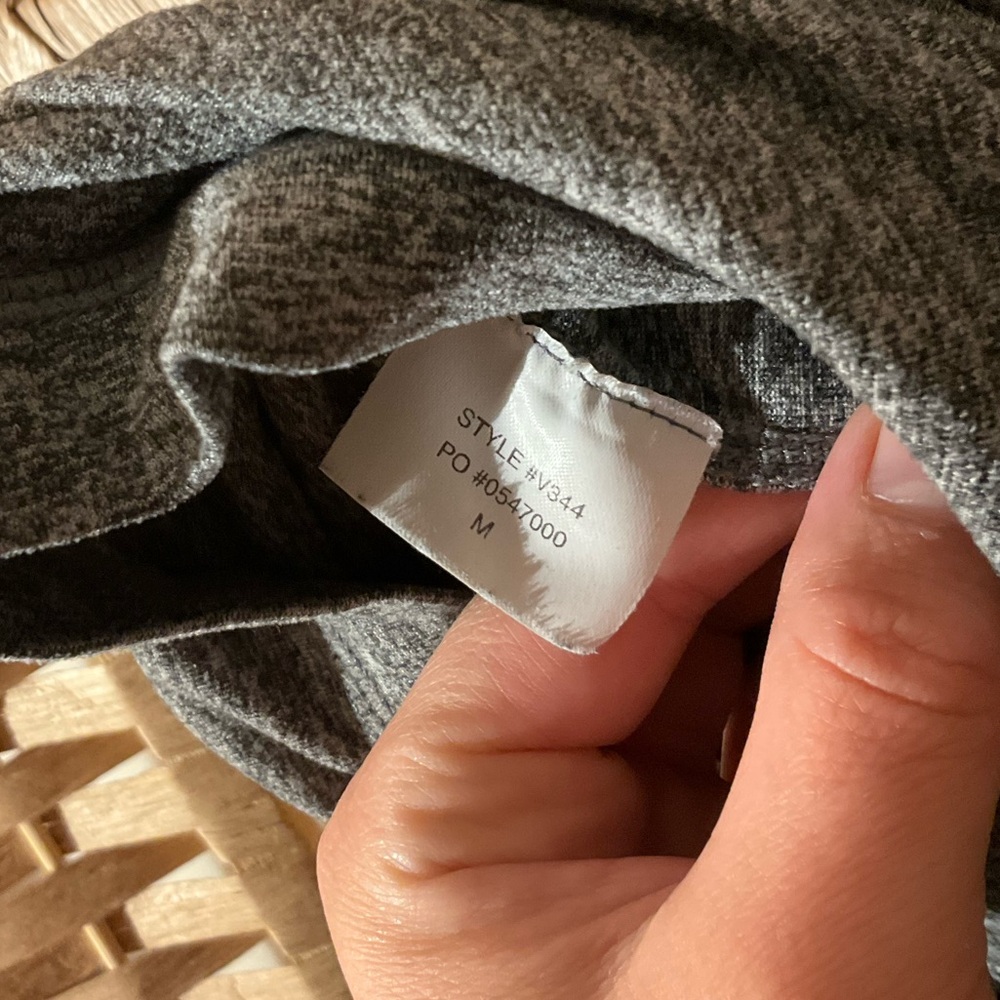 Vuori Men’s Ponto 7in Short - Picture 9 of 9